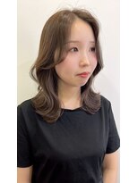 シェノン 西梅田(CHAINON)&nbsp;韓国ヘア、くびれヘア、レイヤーカット、オリーブベージュ＊