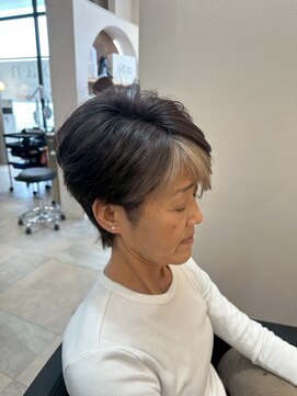 ロアン 福津店(roan) ショート × フェイスフレーミング × 脱白髪染め