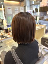 アイディー バイ ケンジ(id. by KENJE)&nbsp;ぷつっとストレートボブ