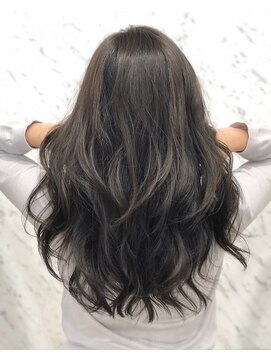 アリュウル 表参道 青山(Allure) ハイライトグレージュ×ゆるウェーブ Allure 千葉