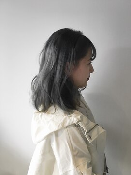 ピーロ(piilo) グラデーションカラー/カーキグレージュ/クリーミィーカラー