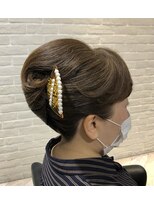 ウェイリー(WALLEY)&nbsp;夜会巻き