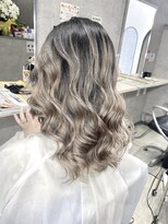 スパイスヘッズ(spice heads) ミルクティーグレージュ　のグラ