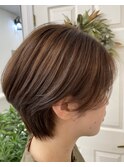 ショートヘア