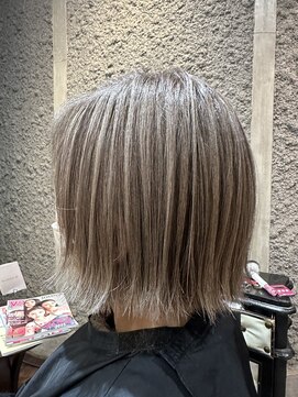 アプレスト(A Presto) グレーボカシ大人ハイライトカラー