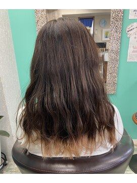 ファンヘアメイク(Fun hair make) 毛先カラー