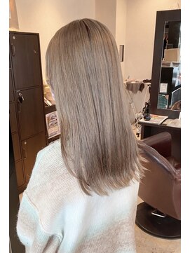 アンビ(ambi) 外国人風透明感カラー