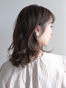 スクエアウーノ 博多(SQUARE＊UNO HAKATA) チョコレートカラー　ニュアンスパーマ　顔周りレイヤー　暗髪