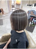 ボブスタイル大人コントラストハイライト