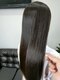 ヘアーアンドアイラッシュ ヨーク(Hair&eyelash york's)の写真/ふわっと自然で理想的なスタイルを実現！癖を伸ばしながらボリュームを抑える自然なストレートに導きます♪