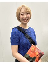 ヒカリス 東三国(HIKARIS) 笑顔溢れるハイトーンショート/ベージュカラー/ショートカット