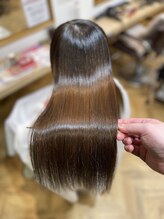 エマ 上板橋店(emma) 【髪質改善シルクストレート】手で乾かすだけで艶髪に☆
