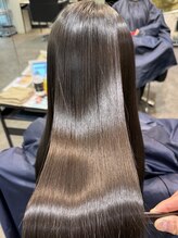 リピーター続出！高補修で艶々に！Aujuaインメトリィトリートメント＊