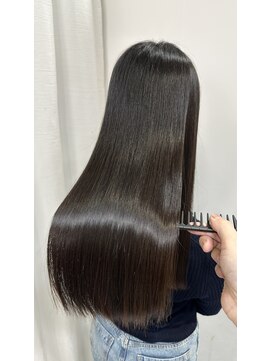 ウム(UMU) 髪質改善縮毛矯正/髪質改善トリートメント/ストレート/縮毛矯正