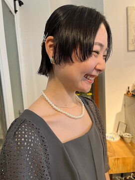 ハク アトリエ(HaKU atelier) タイトボブアレンジ/切りっぱなしボブ/黒髪ボブ