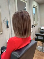 ヘアプレイスソル (HAIR PLACE SoL)&nbsp;ブリーチカラー/ブラウンベージュ/切りっぱなしミディアム