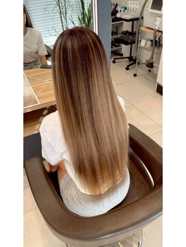 アース 東神奈川店(HAIR & MAKE EARTH) 朝ラクが続くプレミアムストレート【EARTH東神奈川店】