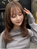 アビー(ABBEY)&nbsp;レイヤーカットハッシュカットフェイスレイヤーシースルーバング