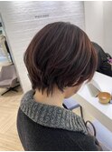 大人可愛いくびれショートボブ×ナチュラルブラウン