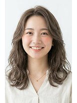 土曜日のクジラ 黒崎店&nbsp;かきあげ前髪×透明感グレージュのほつれウェーブ