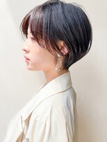 ブロッサム アネックス 成増店(Blossom)&nbsp;レイヤーショートボブ外ハネスタイル斜めバング似合わせカット