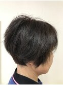 ショートボブ