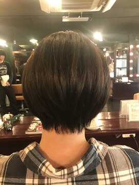 プレゼンスセタガヤ(PRESENCE SETAGAYA) 360°綺麗なすっきりショート