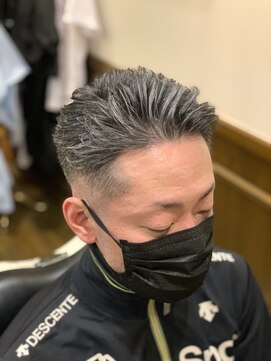 ヒロギンザバーバーショップ 神楽坂店(HIRO GINZA BARBER SHOP) フェードバックサイドバック