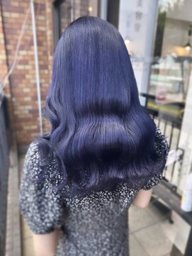 ラビス(Lovis) ハッシュカット/フルバング/似合わせカット/レッドブラウン