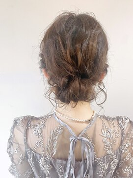 ジェイエルビー(JLB) 【JLB・yu】ゆるふわシニヨン