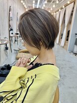 ロンドアジュール 横浜(Lond azur)&nbsp;itsukaが作るハイライト×大人美人ショート！骨格矯正カット！