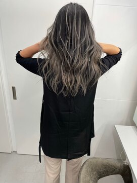 キング 枚方店(K!ng) 縮毛矯正髪質改善ハイライトレイヤーカット枚方美容室エクステ