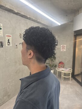 ドアホワイト(door white) 立ち上げるハードスパイラルパーマ