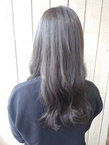 エミー(aimee)&nbsp;オリーブ系カラー