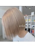 ホワイトベージュ