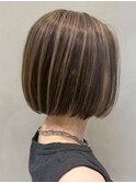 表参道白髪ぼかしマッシュショートヘアッシュベージュ40代50代