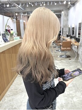 カシェル(cashel kishaba) White beige  ×  brown