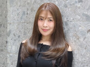 レイアンドアビオン(RAY&ABION)の写真/【紫外線対策&髪質改善】うねりに悩まない.毎日がサロン帰りの私に☆艶で魅せる大人のストレート