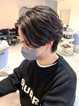 メンズサロンオー 宮崎(Men's salon O.) センターパート 韓国ヘア メンズミディアム ハイライト 20代
