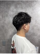 スピン 本八幡(SPIN)&nbsp;MEN’S HAIR/サーフカール/刈り上げセンターパート/本八幡