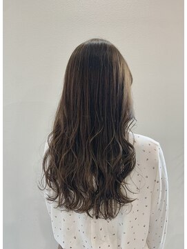 シャルムバイルーチェココ(CHARME by Lu'ce coco) ロングヘア×ベージュカラー×髪質改善