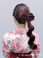 アールエーサロン モノクロ 虎ノ門(RA SALON モノクロ) 【推し活ヘアメ】くるみちゃんサイドポニー