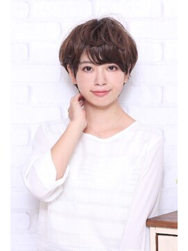 ヘア アンド ビューティー ジーン 日進店(hair&beauty geen) 『geen』フェミニンマッシュショート