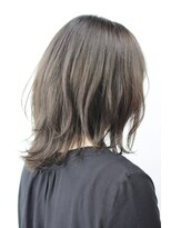 スパ ヘアーデザイン(SPA hair design) アッシュグレーのミディアムレイヤー