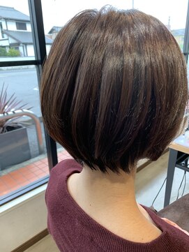 ディードア ヘア ヴィジョン(Ddoor hair vision) ナチュラルショート×ベージュカラー