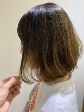 ヘアーデザインアンジー(Hair design Angie) 【伸ばしかけボブ】