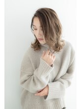 【デザインカラー】派手すぎず、ナチュラルに仕上げます。初めてのデザインカラーにも