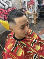 スピナーバルベアリーア(SPINNER BARBERIA)&nbsp;マンバンスキンフェード