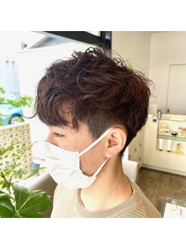 ルヴェルソー(le Verseau) メンズミックスパーマ