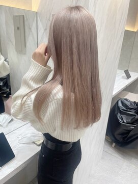 ロンド レア 天神大名店(Lond Le’a) デザインカラー/レイヤーカット/ウェットヘア/オリーブベージュ